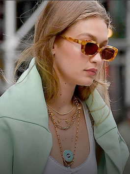 Gigi Hadid’s Jewellery Style Is More Affordable Than You Think 10 Gigi Hadid wearing Designer Jacquie Aiche's Turquoise Eye Pendant