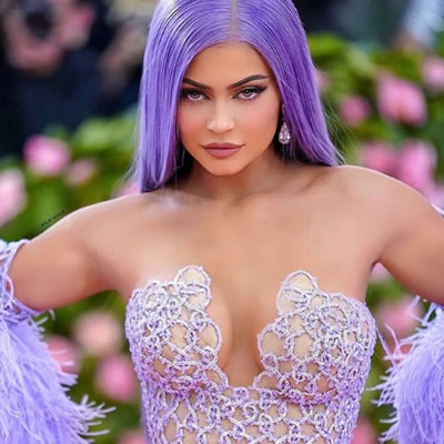 Like Kylie's Jewellery Style? Get Her Summer Looks for Less 4 Kylie enner in lilac
