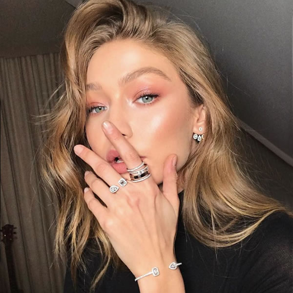 FEATURE_@gigihadid FEATURE_@gigihadid