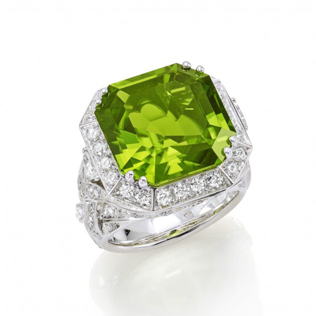 HowtoCleanMy_Peridot_Jewellery-squashed